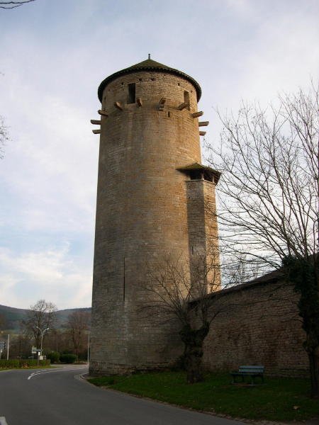 Cluny-Tour ronde